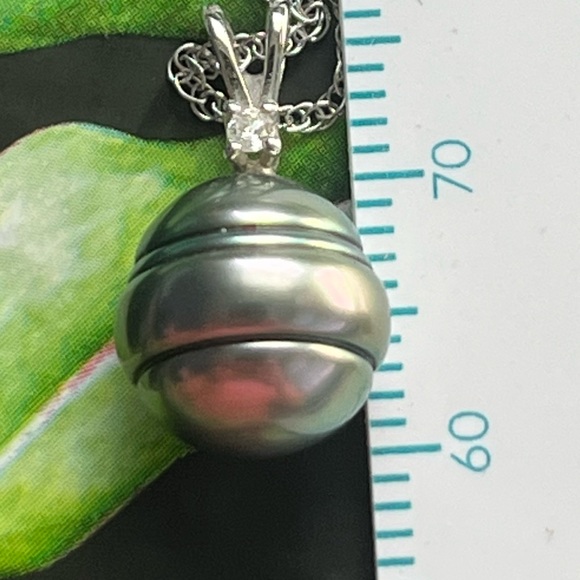 14k Maui Divers Tahitian Pearl diamond necklace! NWOT! 🥰 - Picture 5 of 8